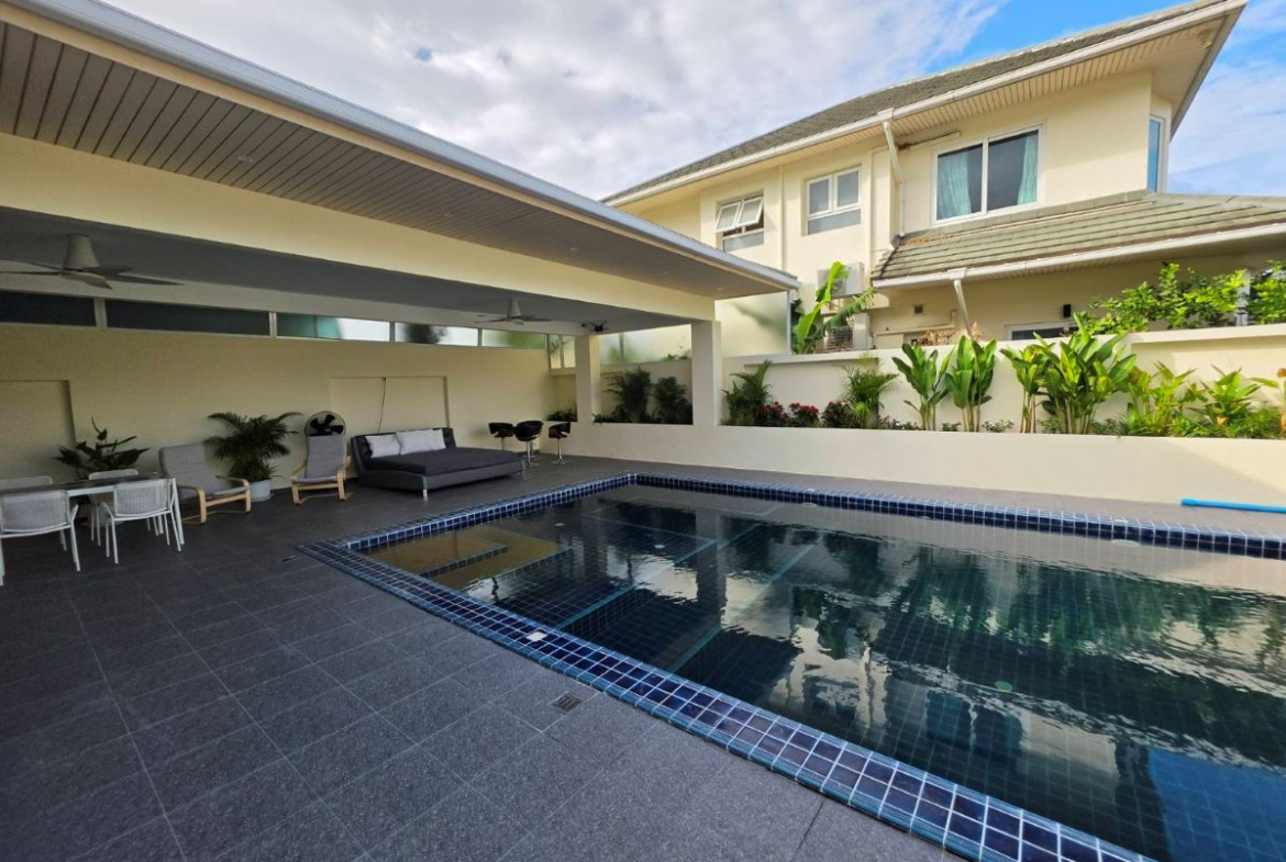 HR0890 – 4Bedroom Pool Villa House for Rent in Green Field 5 in Nong Pla Lai