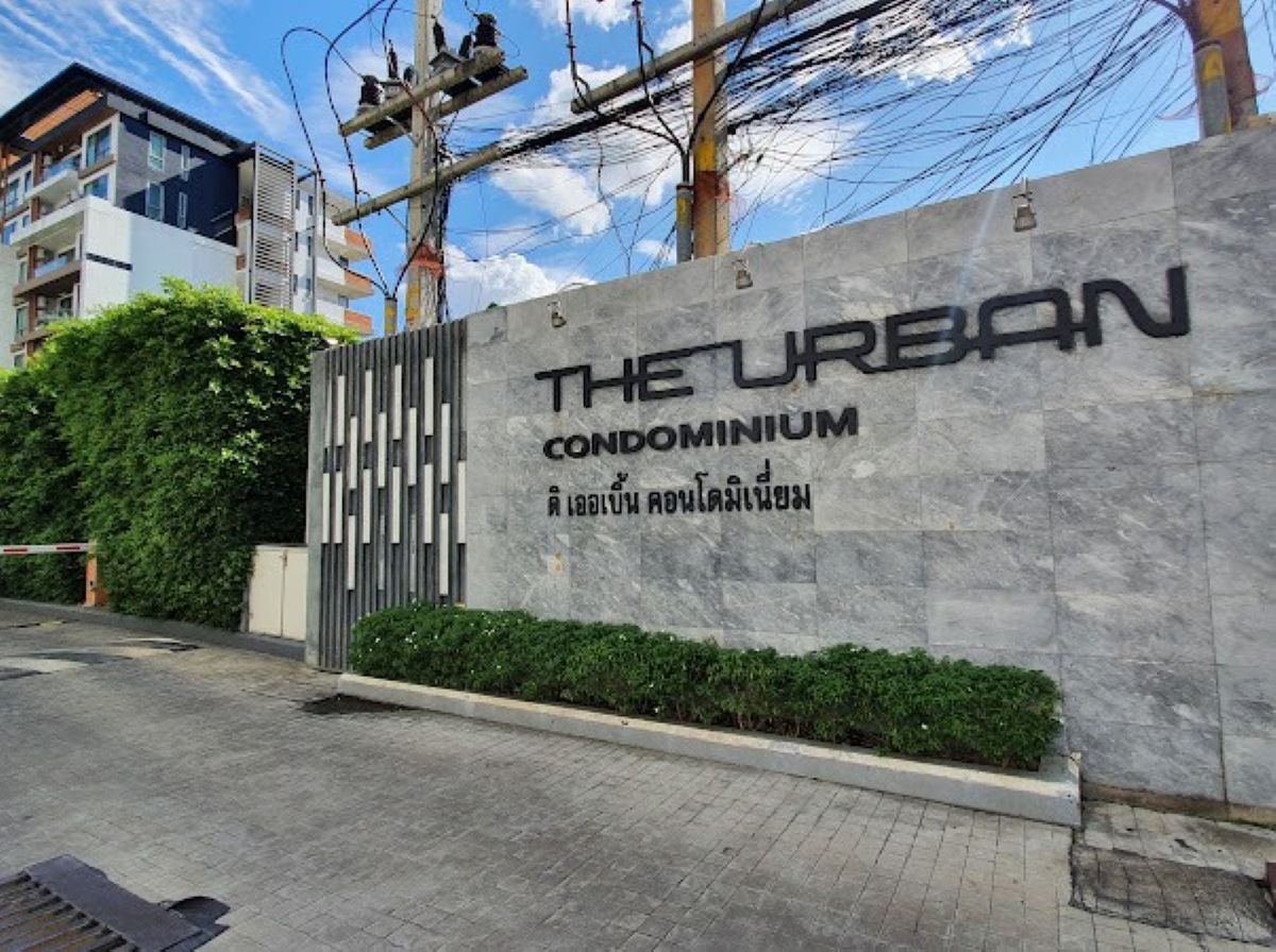 CS0990 – 2Bedrooms Condominium for Sale/Rent in The Urban Condominium in Soi Bua Khao