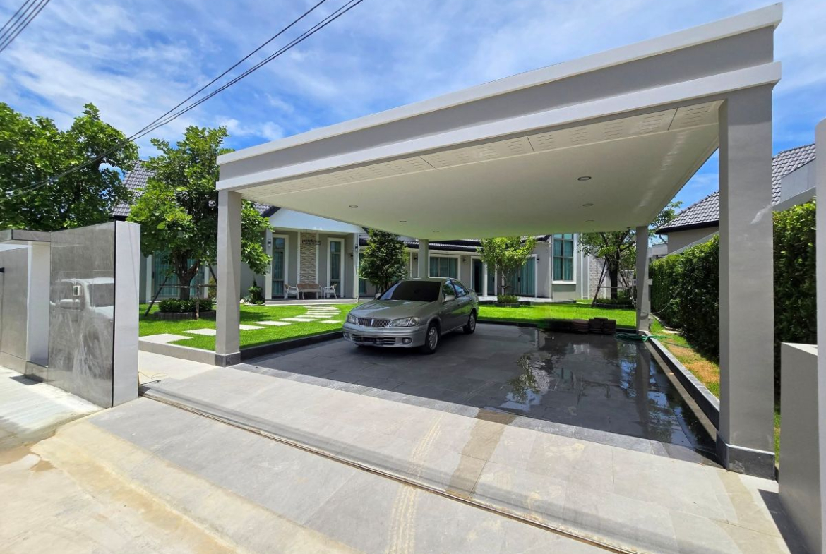 HS1481 – 4Bedroom Pool Villa House for Sale in The Private 22 in Soi Chaiyaporn Vithee