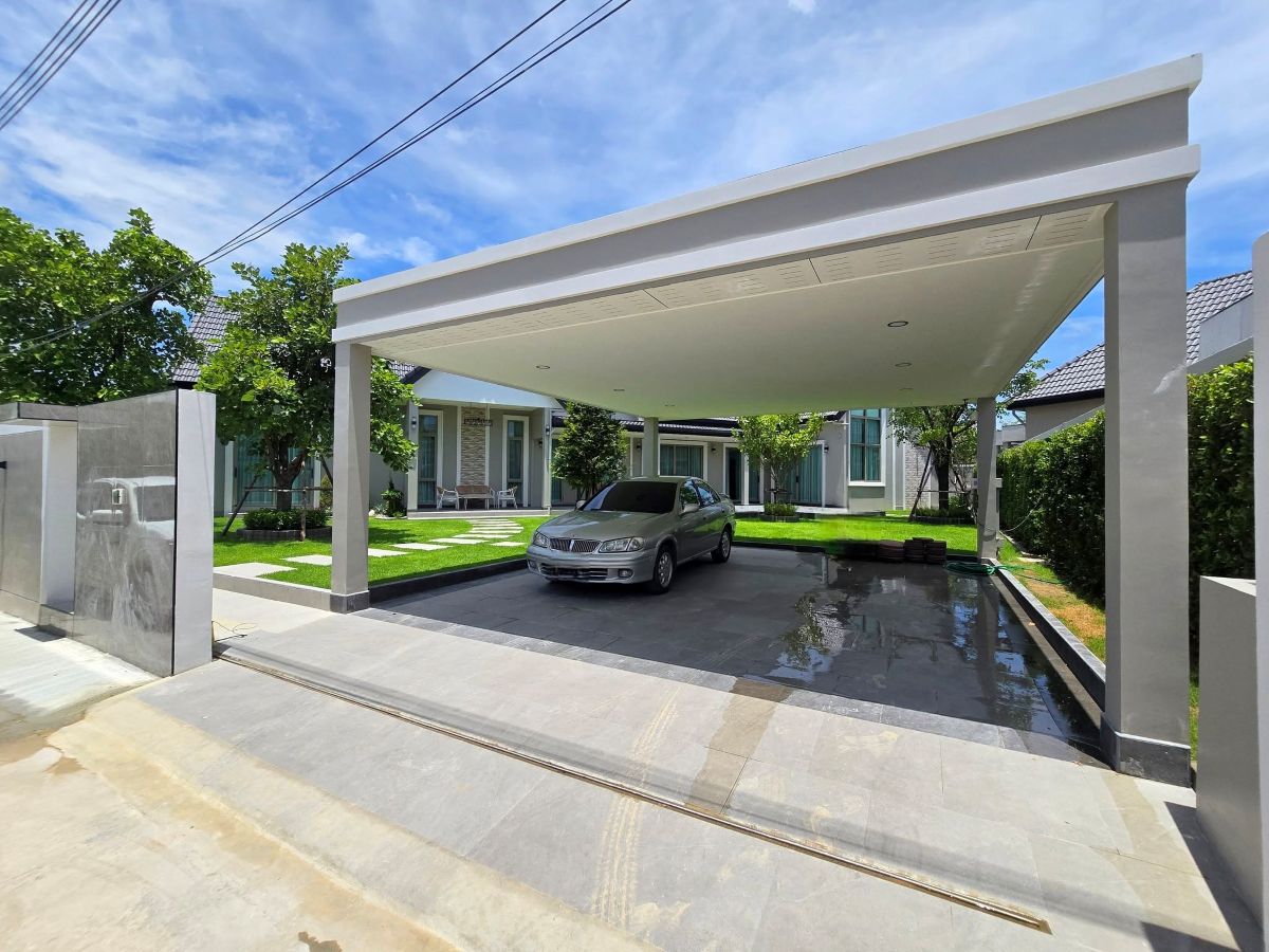 33 HS1481 – 4Bedroom Pool Villa House for Sale in The Private 22 in Soi Chaiyaporn Vithee