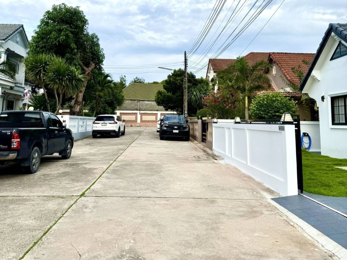 HS1470 – 3Bedroom Single House for Sale in Permsap Village in Soi Saim Country Club