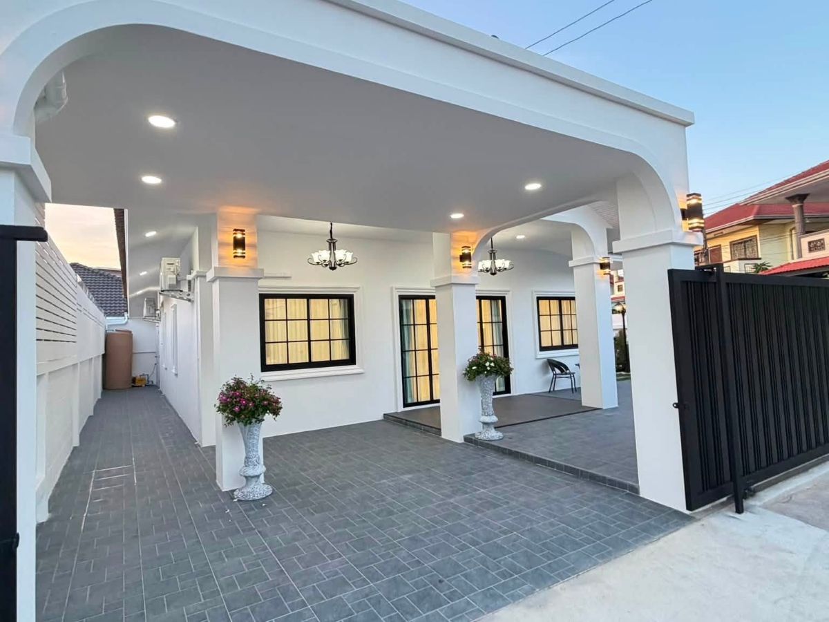 HS1479 -3Bedroom Pool Villa House for Sale in EK Momgkol 3 Village in Khao Talo