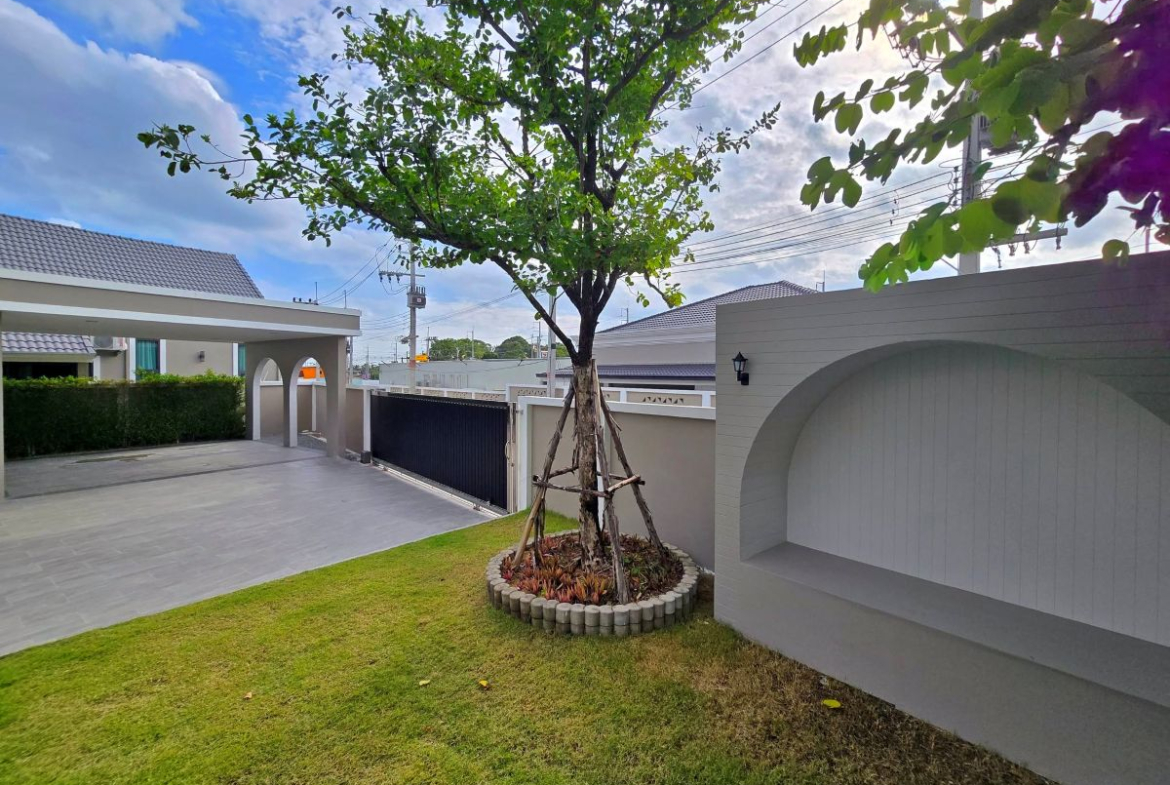 HS1475- 3Bedrooms Pool Villa for Sale in Mab Prachan Lake