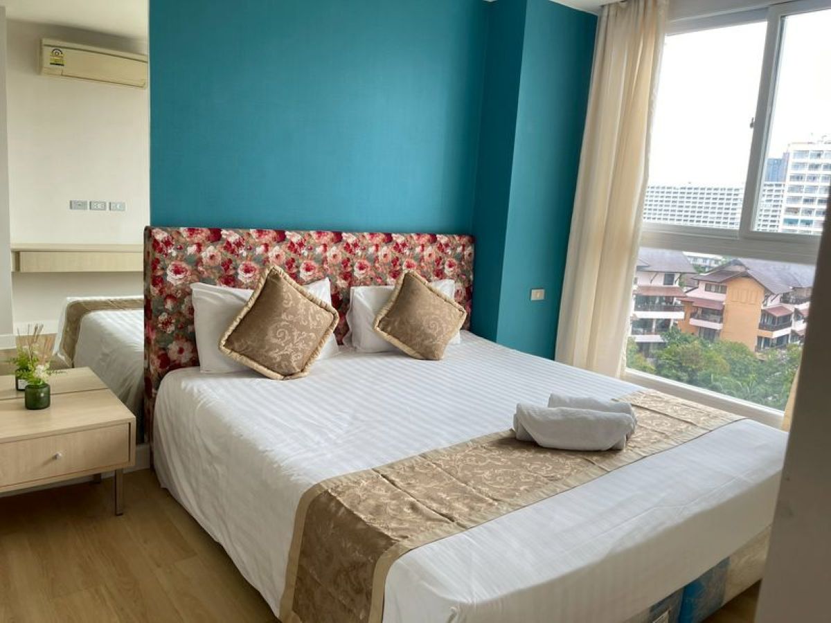 CS0997 – 1Bedroom Condominium for Sale in Grand Caribbean Condo in Thap Praya Rd.
