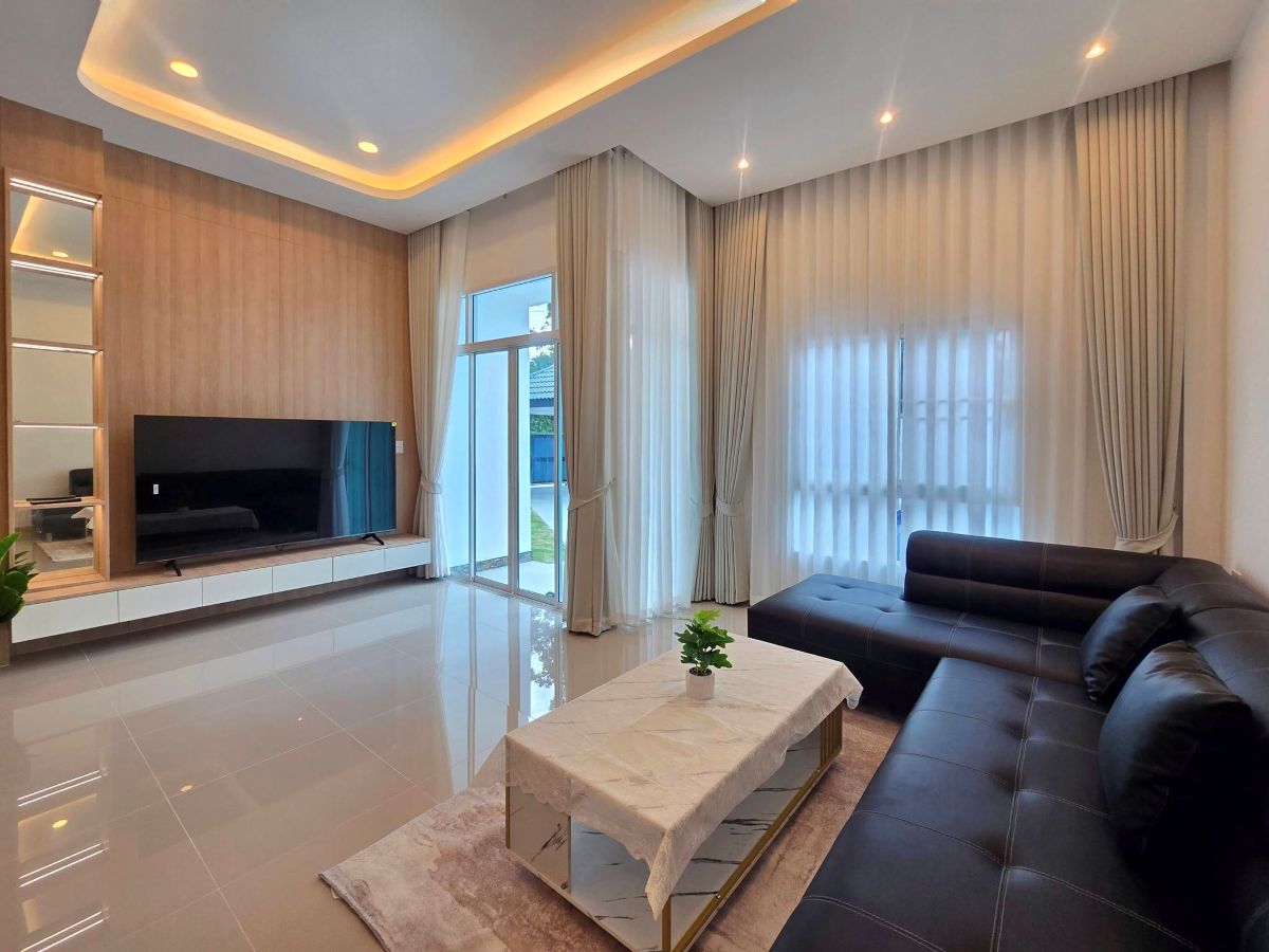 HS1463 – 3Bedrooms Pool Villa House for Sale in Mabprachan
