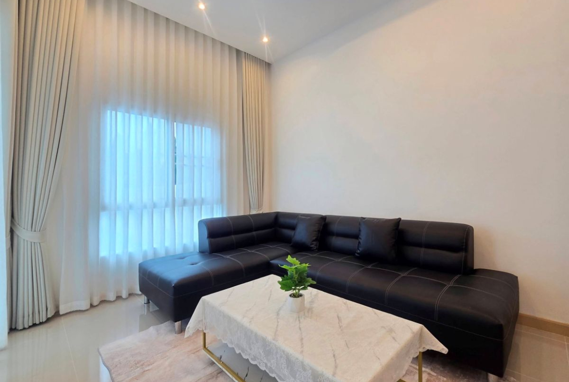 HS1463 – 3Bedrooms Pool Villa House for Sale in Mabprachan