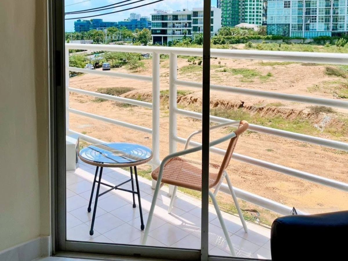 5 CS0999 – Studio Condominium for Sale in Jomtien Condotel in Jomtien