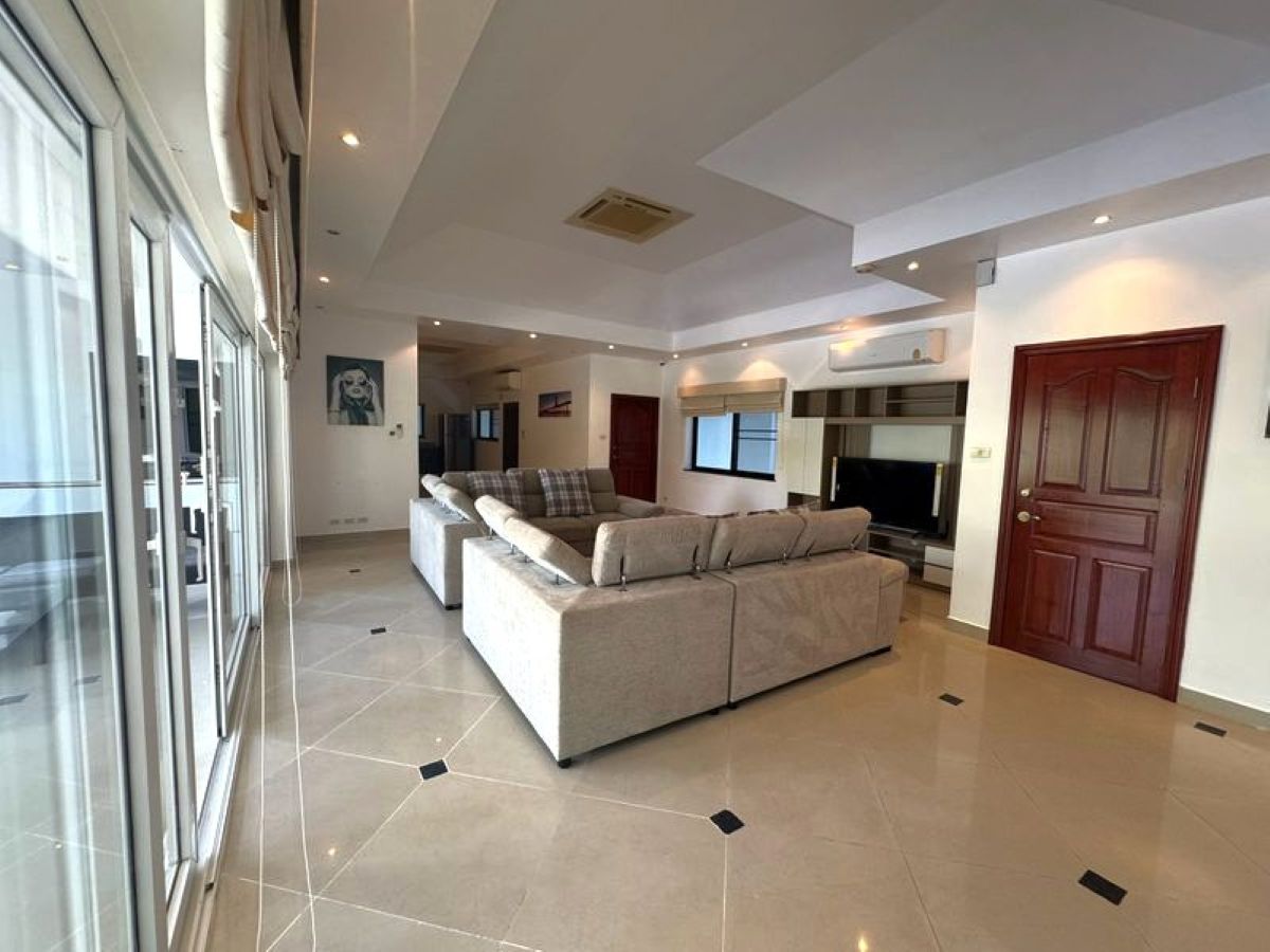 HR0889 – 3Bedroom Pool Villa House for Rent in Jomtien Park Village in Jomtien