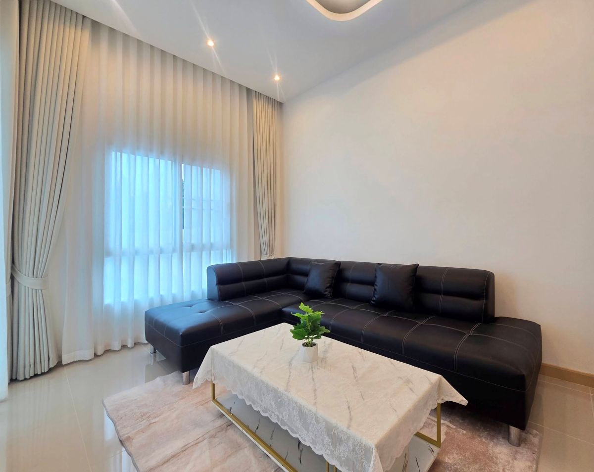 HS1463 – 3Bedrooms Pool Villa House for Sale in Mabprachan