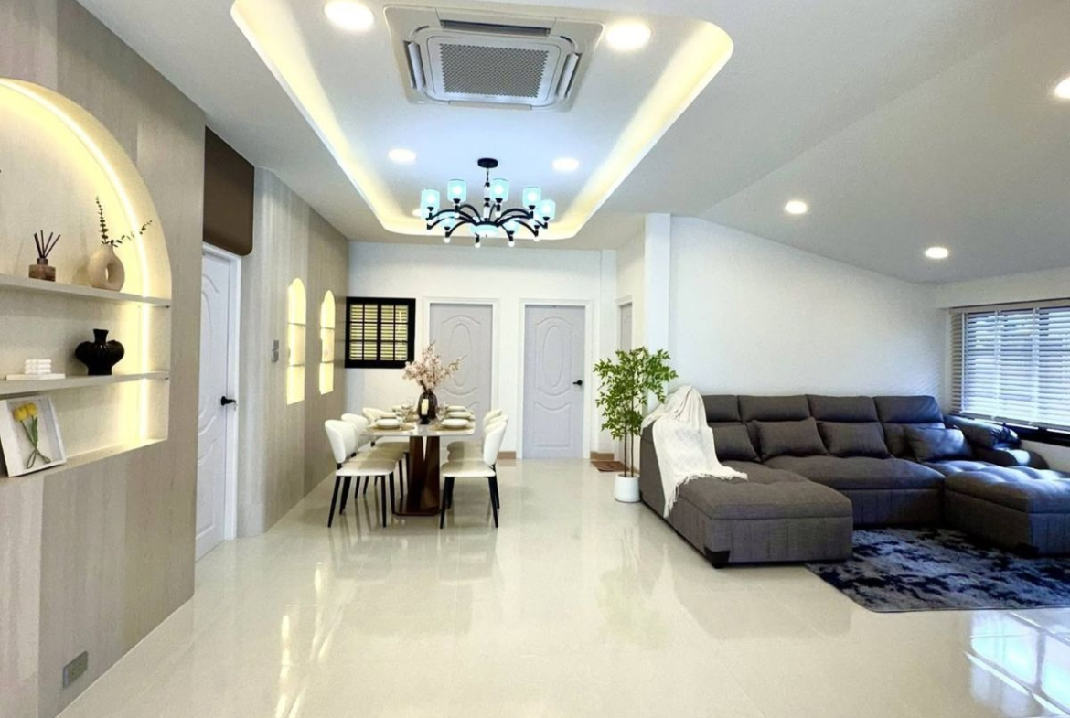 HS1470 – 3Bedroom Single House for Sale in Permsap Village in Soi Saim Country Club