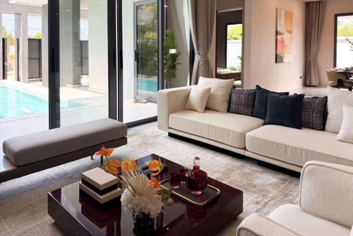 HS1482 – 6Bedroom 3-Storey Detached Pool Villa House for Sale in Vista Golden Beach in Jomtien