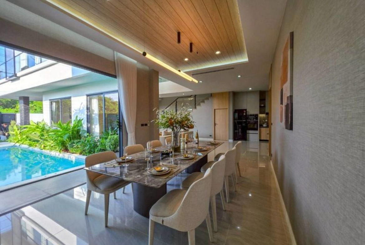 HS1483 – 5Bedroom Pool Villa House for Sale in Luxury Vista Villas in South Pattaya
