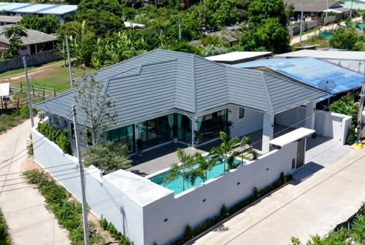 HS1487 – 3Bedroom Pool Villa House for Sale in Huay Yai