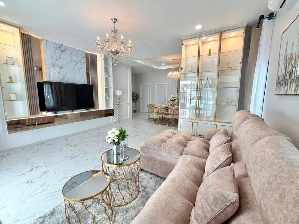 HS1464 – 4Bedrooms Pool Villa for Sale in Soi Siam Country Club
