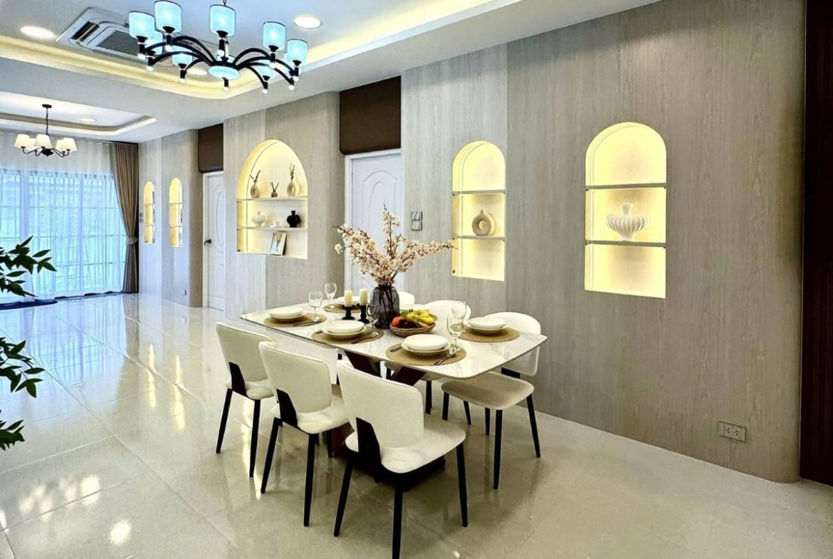 HS1470 – 3Bedroom Single House for Sale in Permsap Village in Soi Saim Country Club