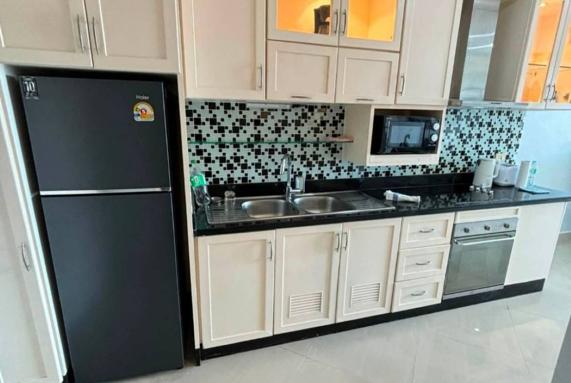 CS0991 – 1Bedroom Condominium for Sale in View Talay 5C in Jomtien