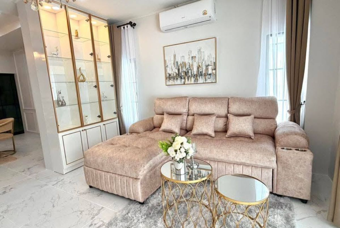 HS1464 – 4Bedrooms Pool Villa for Sale in Soi Siam Country Club