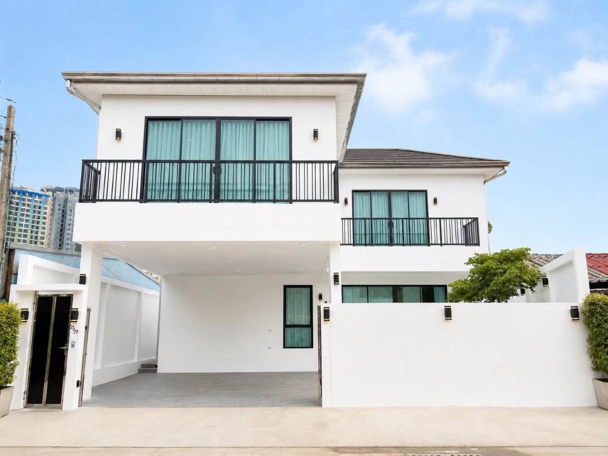HS1497- 3Bedroom Pool Villa House for Sale in Soi Bun Kanchana 2 in Jomtien