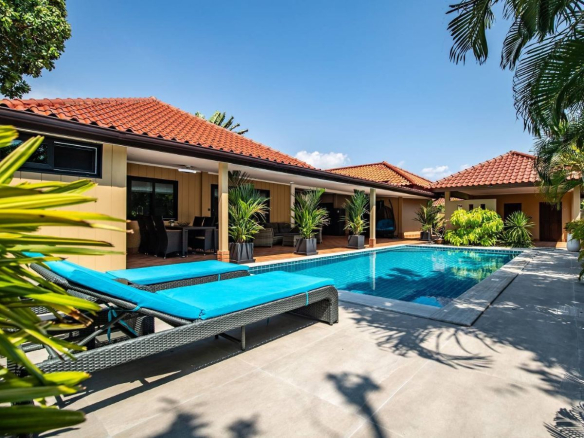HS1491 – 4Bedroom Pool Villa House for Sale in Baan Balina 3 in Huay Yai