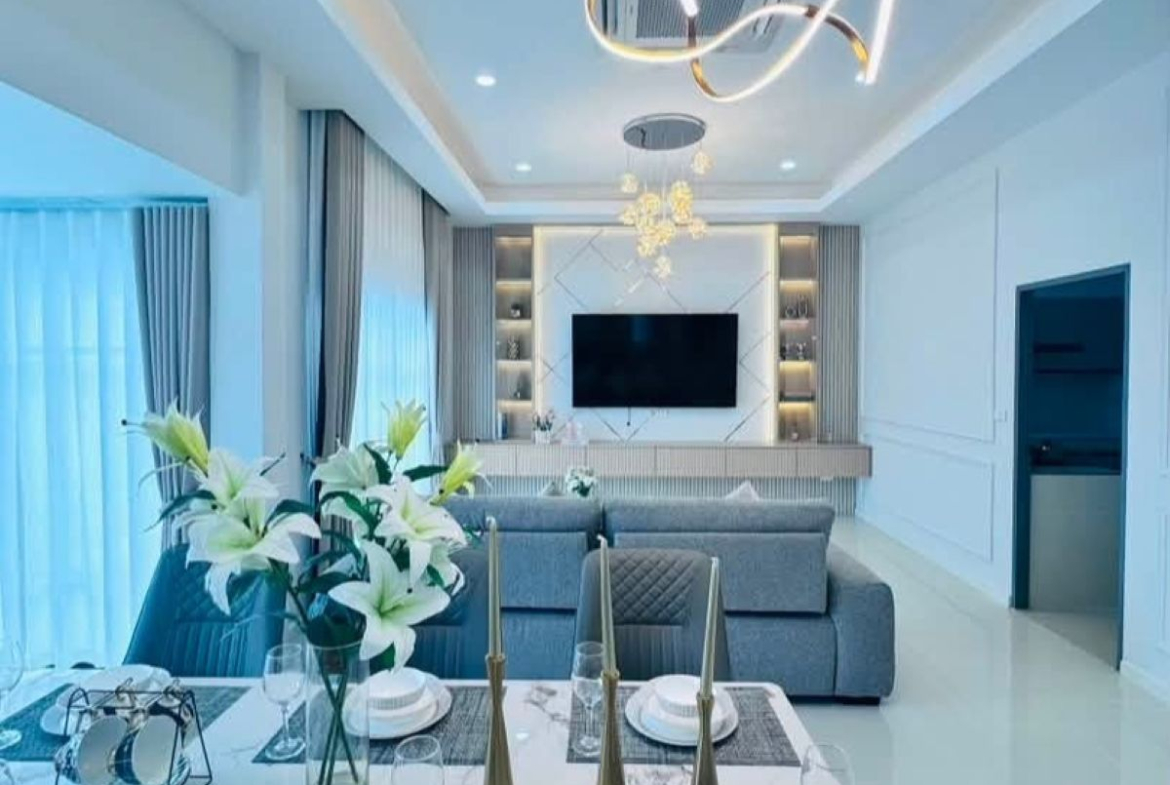 HS1496 – 3Bedroom Pool Villa House for Sale in Areya Villa in Soi Saim Country Club