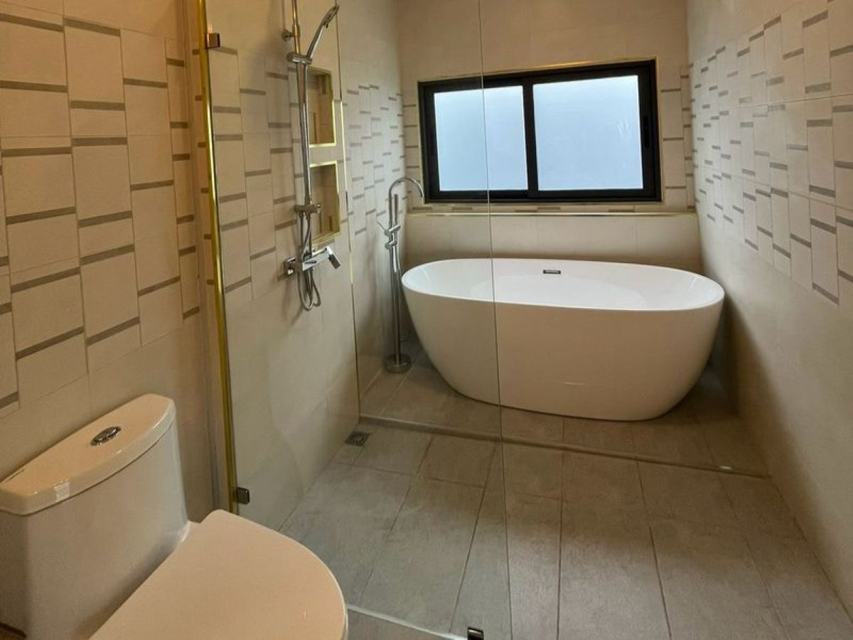 HS1498 – 4Bedroom Pool Villa House in Pornprapa Nimit 21 in Saim Country Club