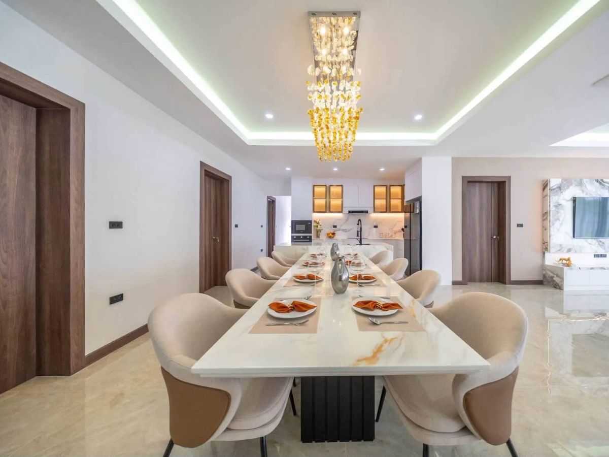 HS1502 – 5Bedroom Luxury Pool Villa House for Sale in Huay Yai