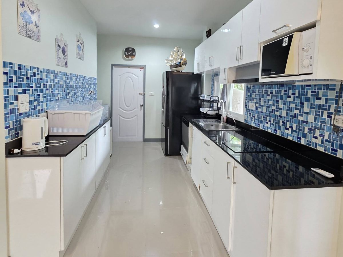 HS1501 – 3Bedroom 2-Storey Single House for Sale in Patta Village in Mabprachan