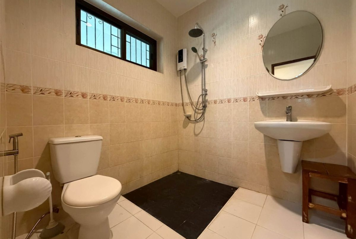 HS1506 – 4Bedroom Pool Villa House for Sale in Huay Yai