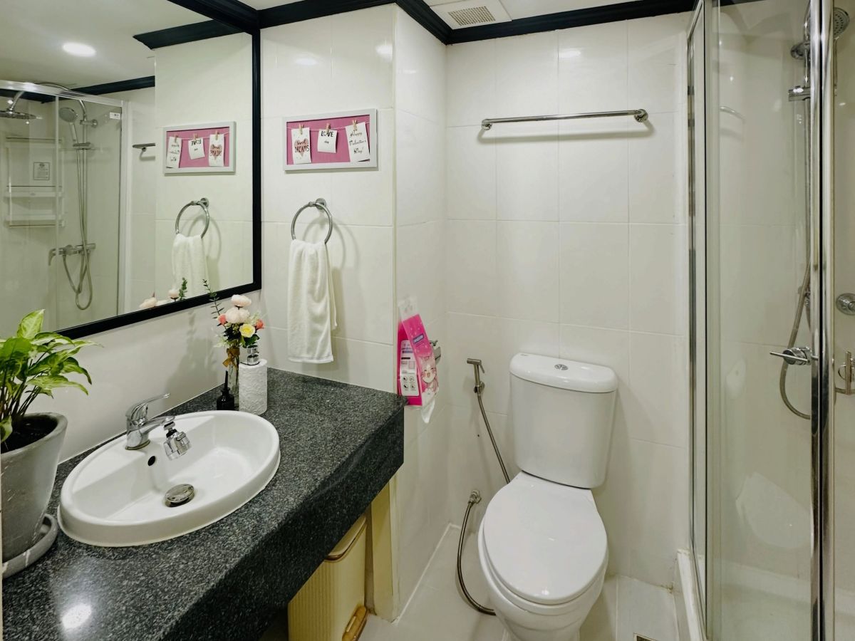 CS3002 – 1Bedroom Condominium for Sale in Kiang Talay Condotel in Phratamnak Soi 6