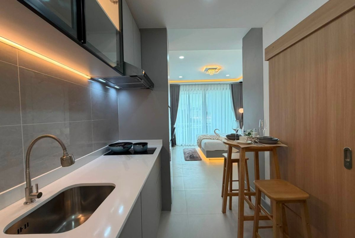 CS3010 – Studio Condominuim for Slae in Jomtien Sweet Condotel 2 in Thap Praya 12