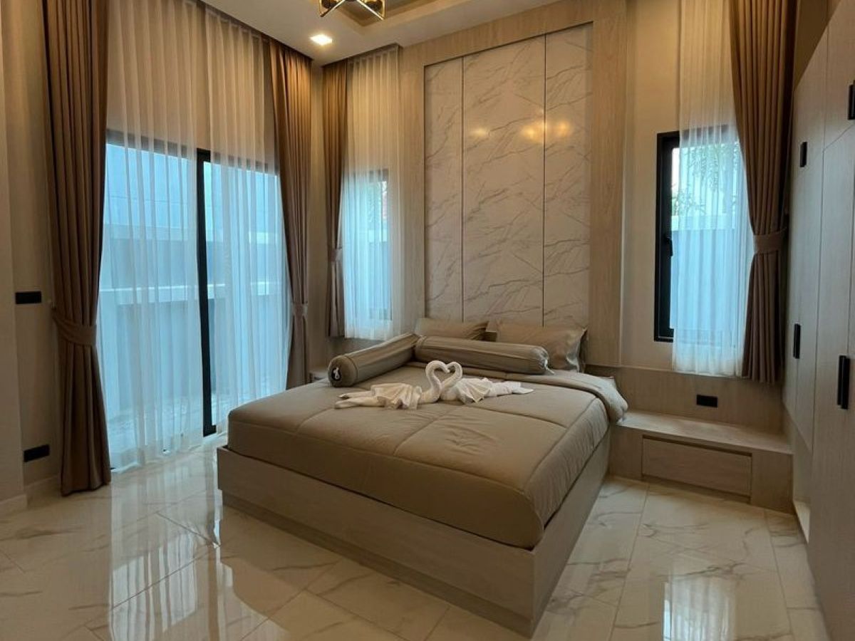 HS1498 – 4Bedroom Pool Villa House in Pornprapa Nimit 21 in Saim Country Club
