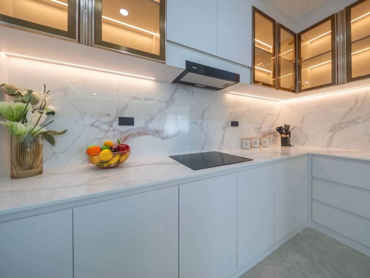 HS1502 – 5Bedroom Luxury Pool Villa House for Sale in Huay Yai