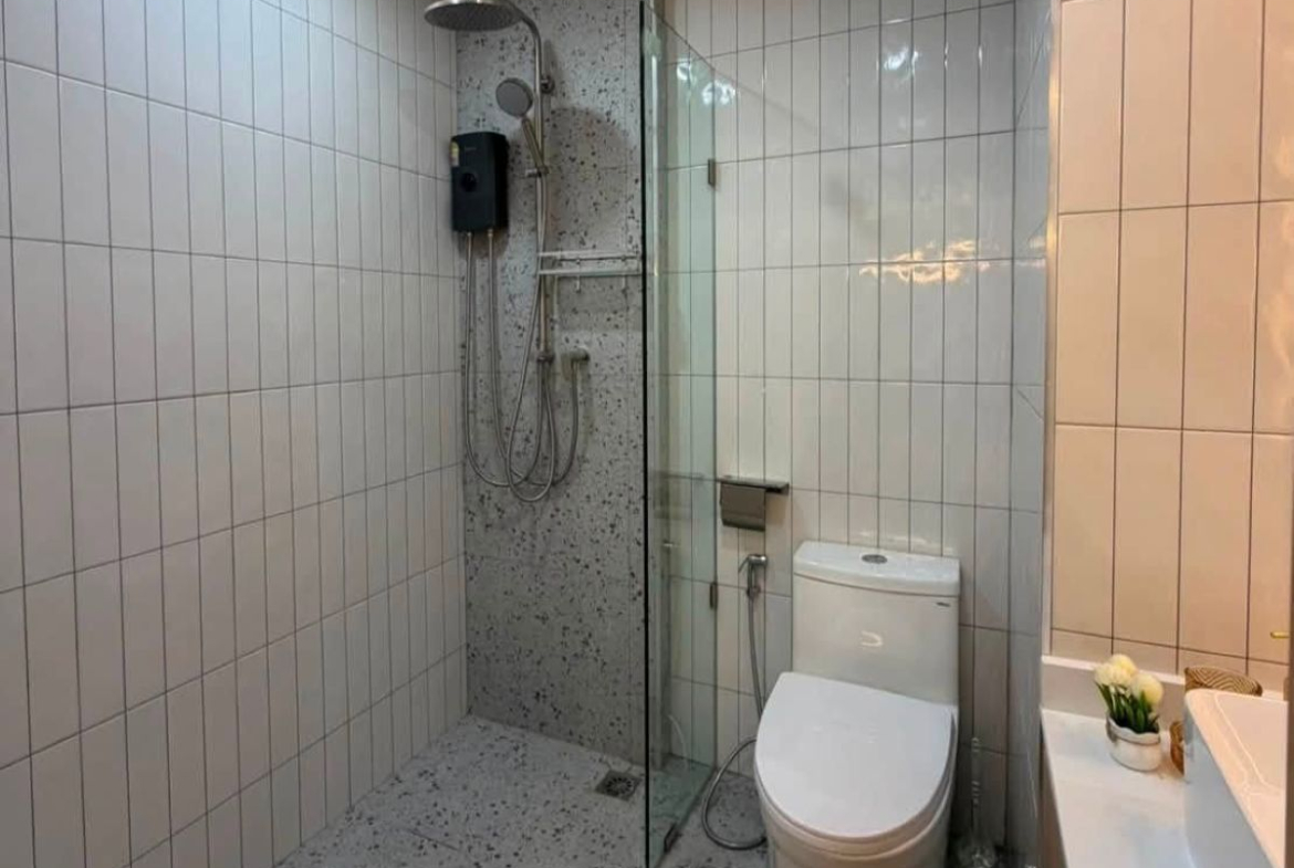 CS3009 – Studio Condominium for Sale in Jomtien Sweet Condotel 2 in Thap Praya 12