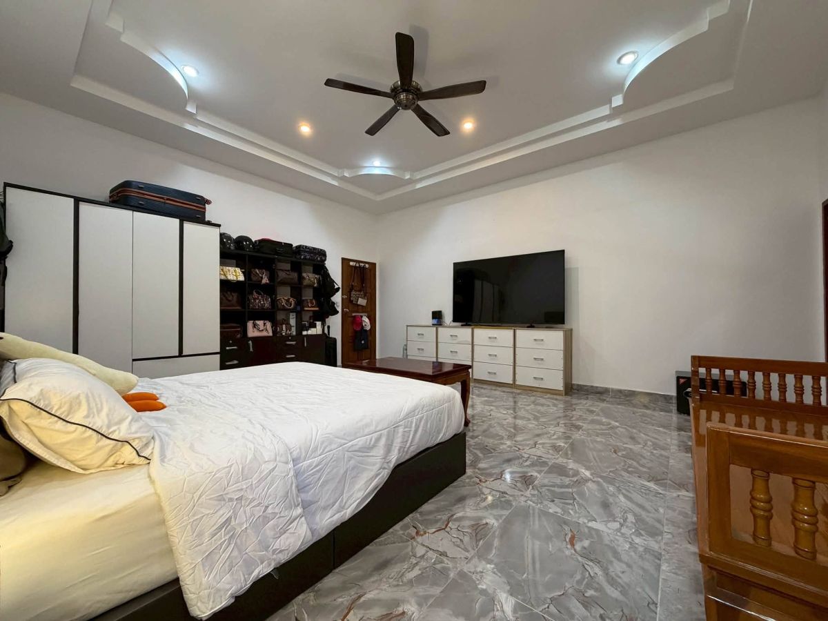 HS1506 – 4Bedroom Pool Villa House for Sale in Huay Yai