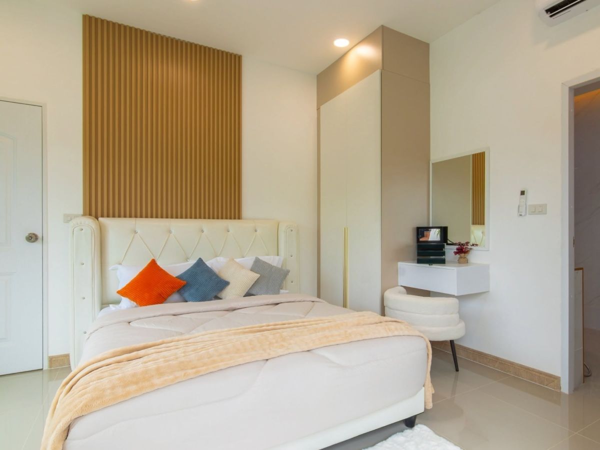HS1494 – 3Bedroom Pool Villa House for Sale in Village Ek Mongkol 4/1 in Khao Talo