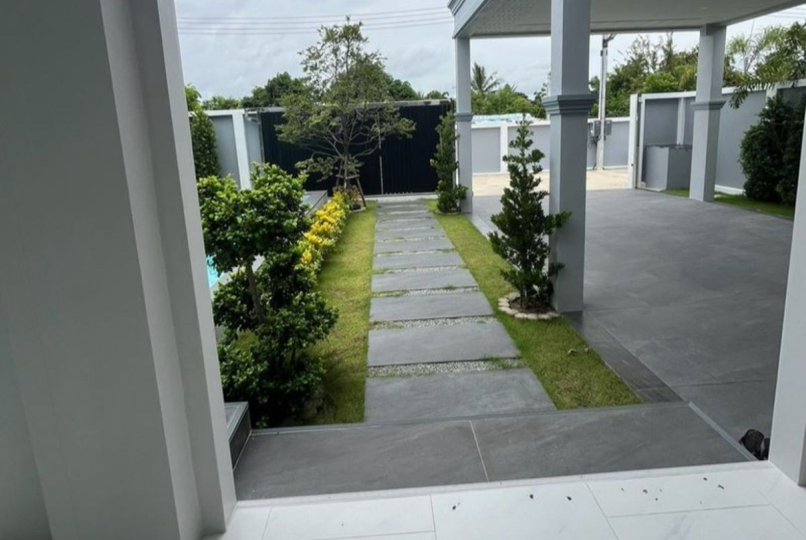 HS1498 – 4Bedroom Pool Villa House in Pornprapa Nimit 21 in Saim Country Club