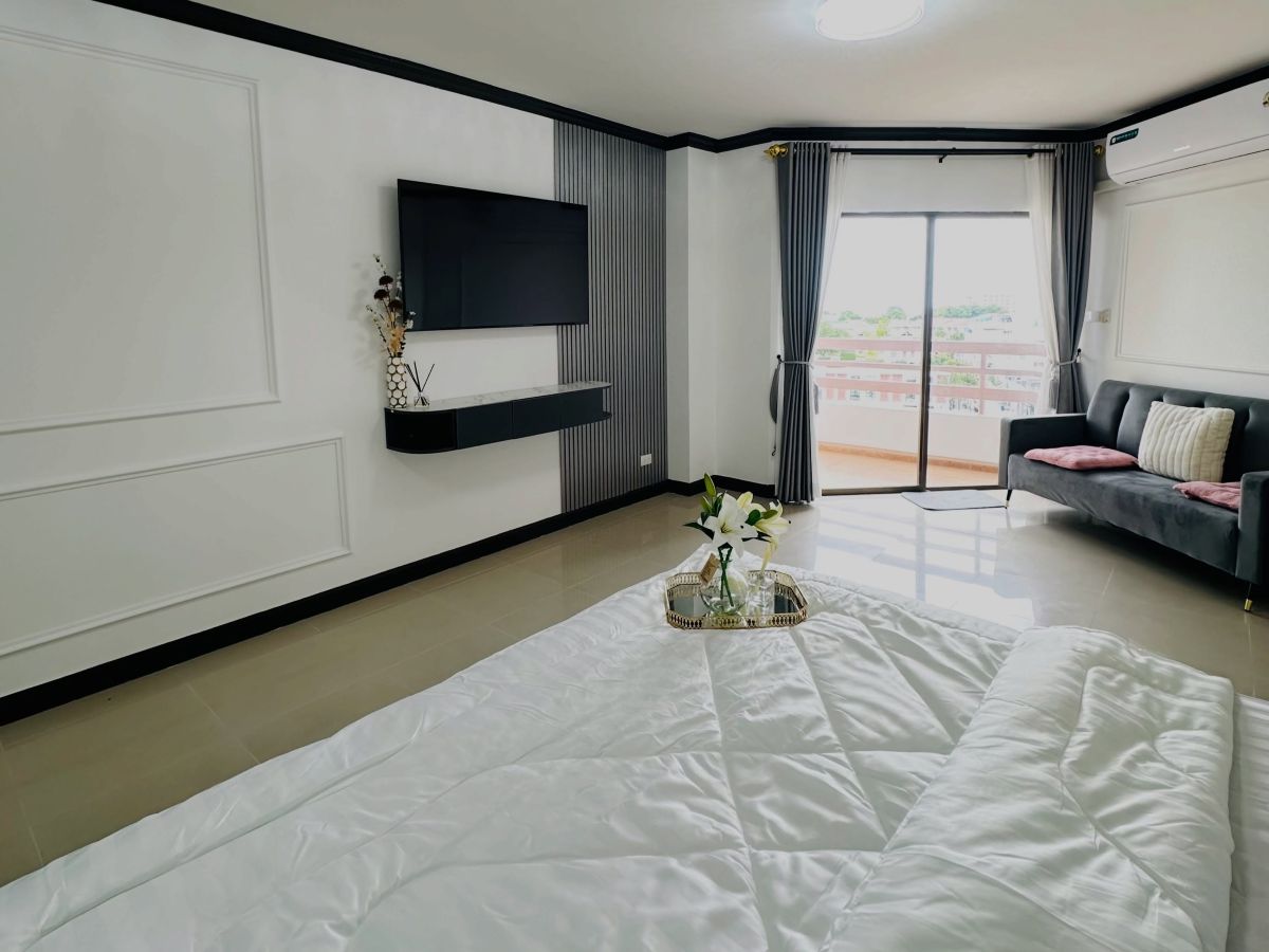 CS3002 – 1Bedroom Condominium for Sale in Kiang Talay Condotel in Phratamnak Soi 6