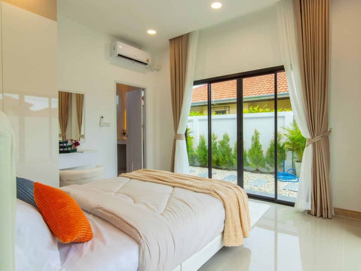 HS1494 – 3Bedroom Pool Villa House for Sale in Village Ek Mongkol 4/1 in Khao Talo