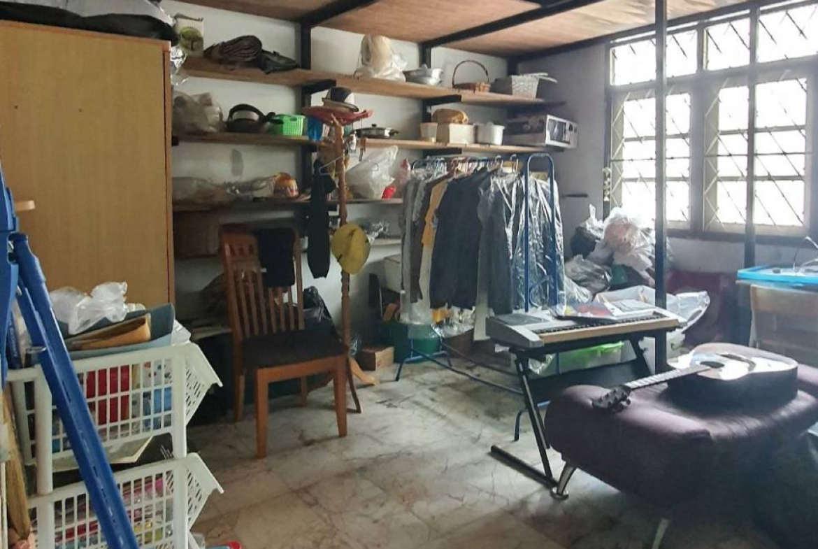 BS0021 -Commercial Building for Sale in Thepprasit Rd.