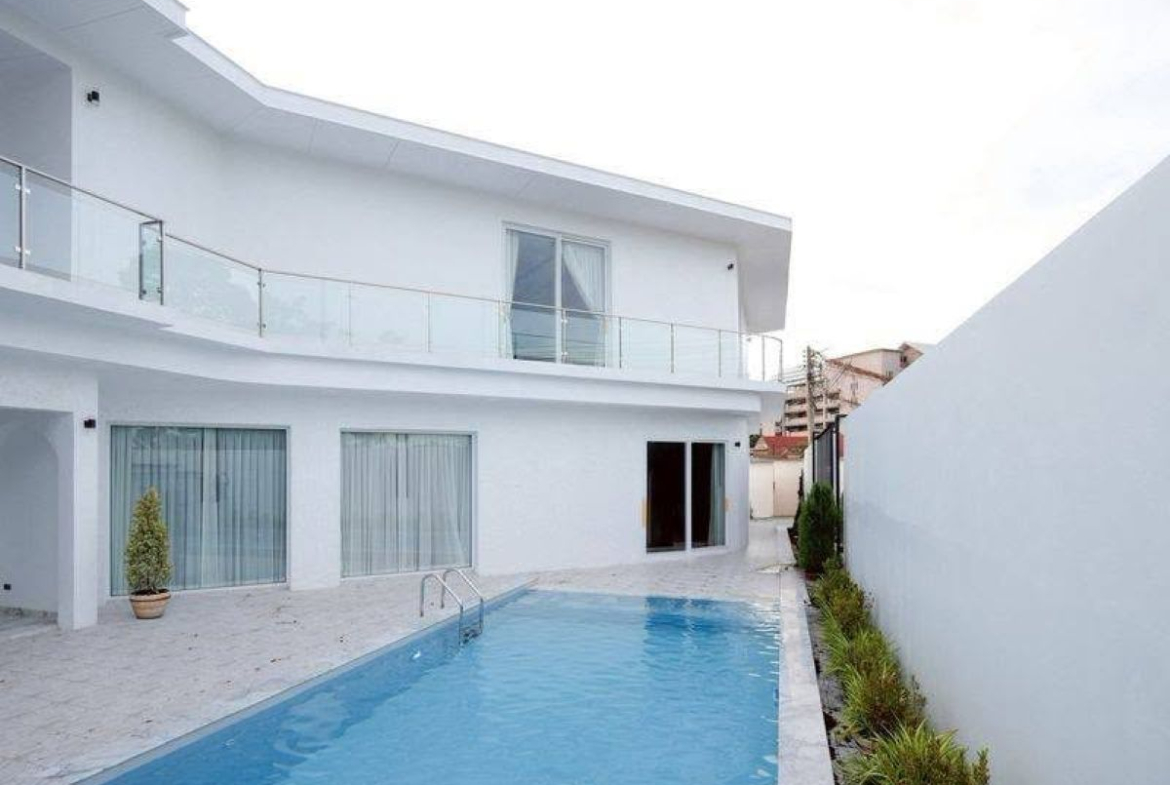 HS1495 – 7Bedroom Pool Villa for Sale and Rent in The White House in Jomtien