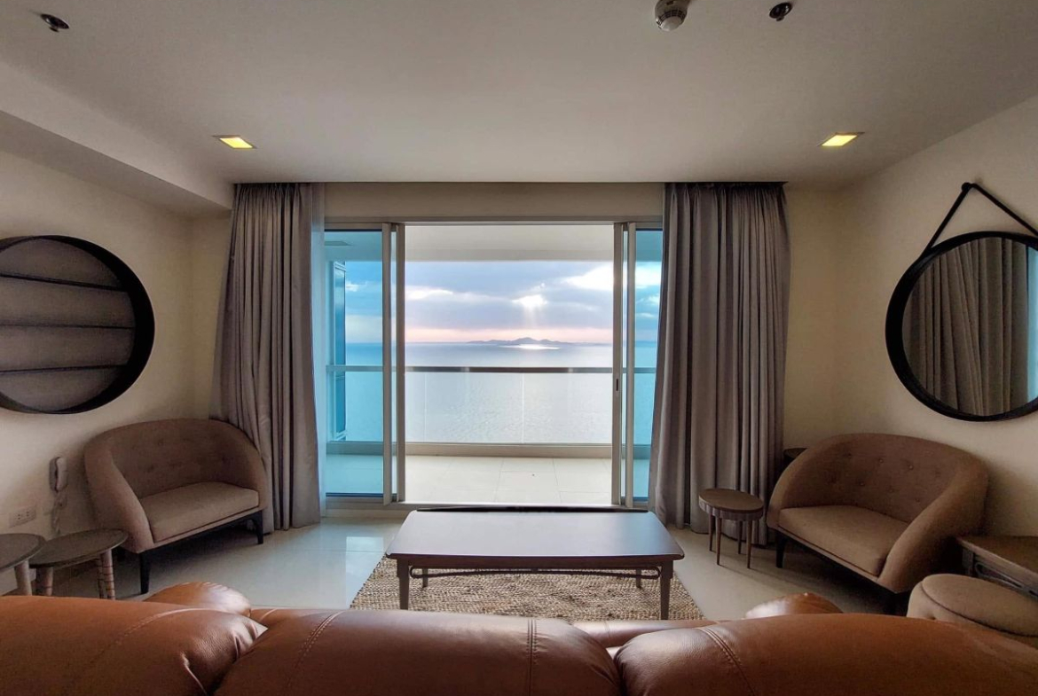 CS3003 – 2Bedroom Condominium for Sale in The Palm Wongamat Beah in Wongamat