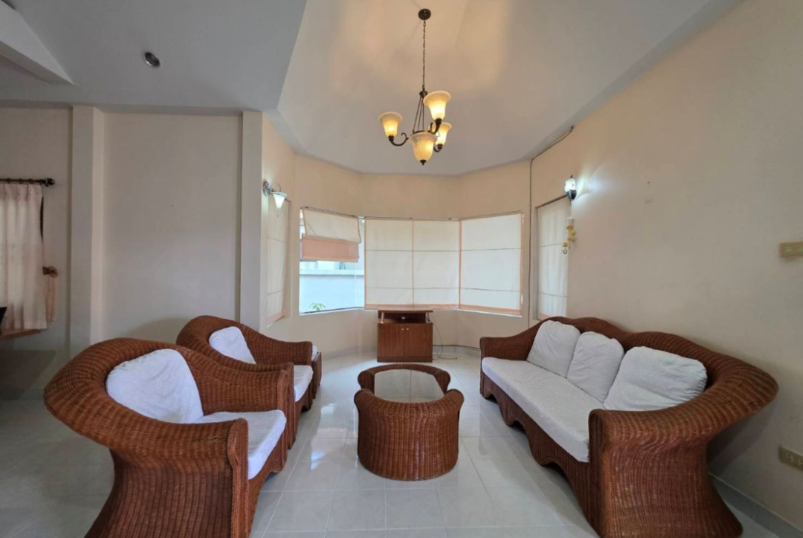 HR0891 -2Bedroom Single House for Rent in Pattaya Hill 2 in Khao Noi