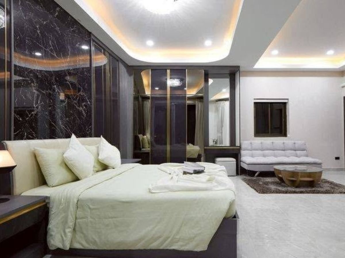HS1495 – 7Bedroom Pool Villa for Sale and Rent in The White House in Jomtien