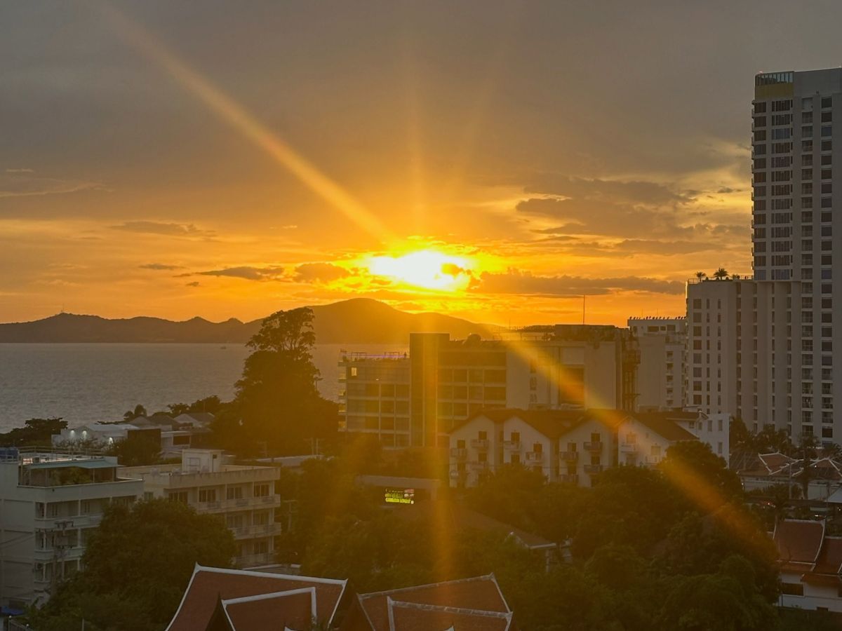 CS3002 – 1Bedroom Condominium for Sale in Kiang Talay Condotel in Phratamnak Soi 6