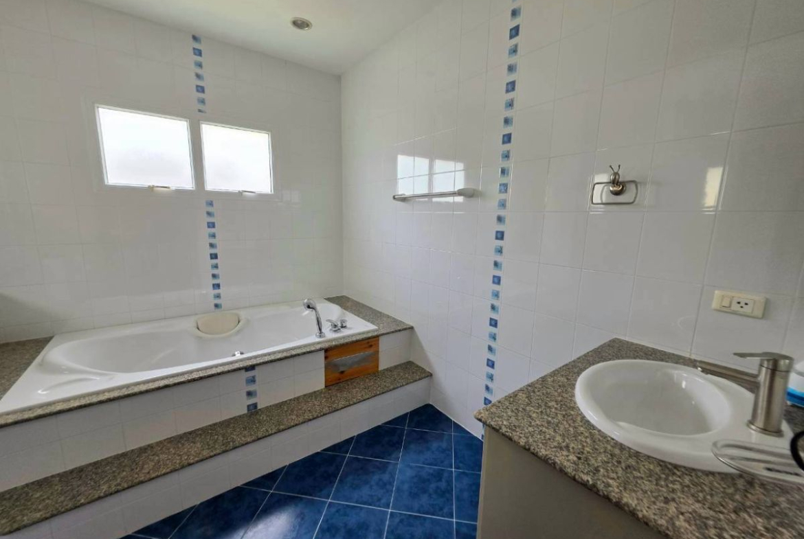 HR0892 – 3Bedroom Single House for Rent in Green Field Villa 2 in Nong Prue