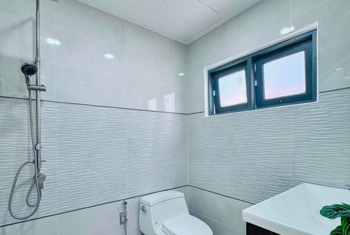 HS1496 – 3Bedroom Pool Villa House for Sale in Areya Villa in Soi Saim Country Club