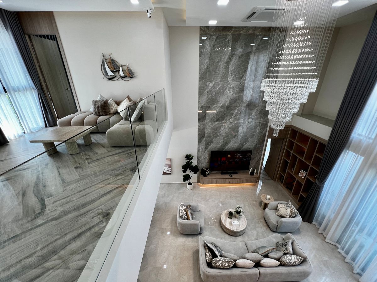 HS1504 – 5Bedroom Pool Villa House for Sale in Impress Villa in Soi Saim Country Club