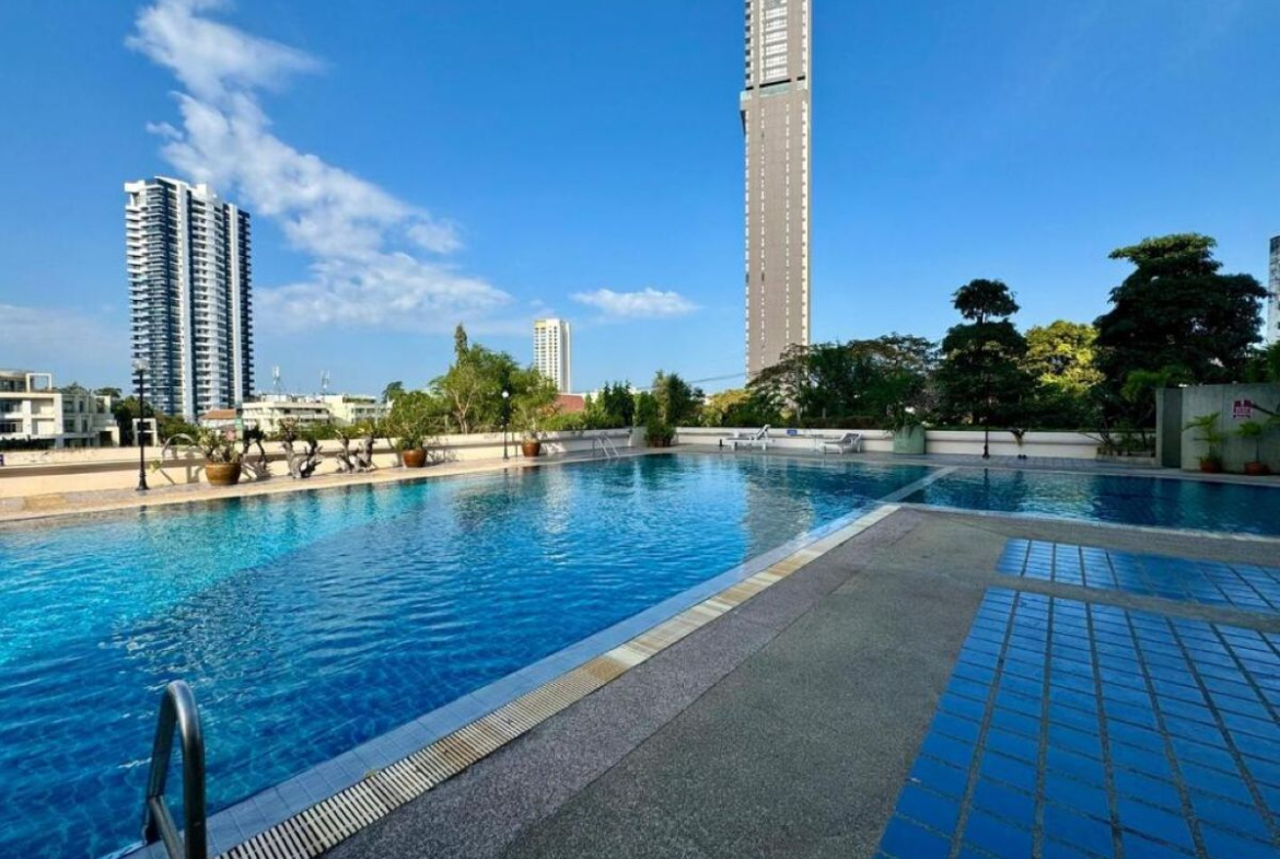CS3002 – 1Bedroom Condominium for Sale in Kiang Talay Condotel in Phratamnak Soi 6