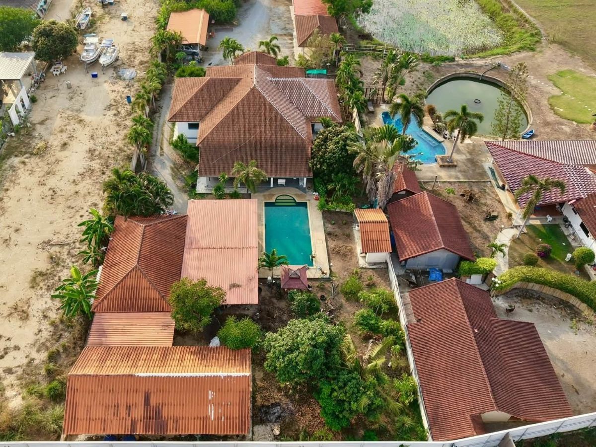 HS1506 – 4Bedroom Pool Villa House for Sale in Huay Yai