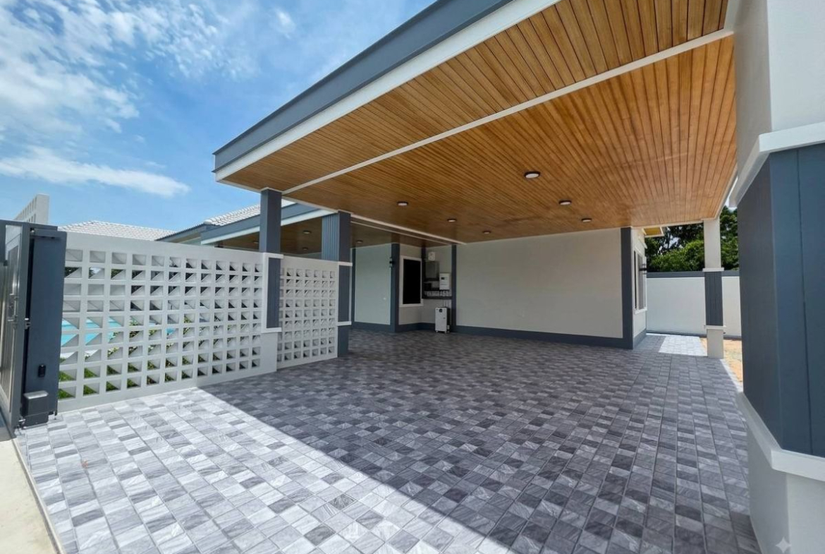 HS1500 – 4Bedroom Pool Villa House for Sale in VJ Land in Soi Siam Country Club
